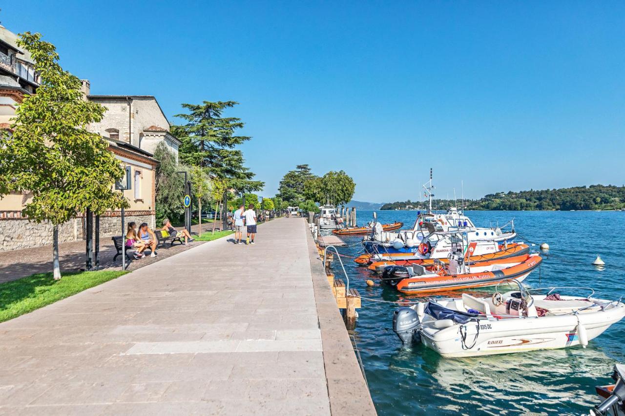 Il Lago Apartments By Wonderful Italy Salò Exteriör bild