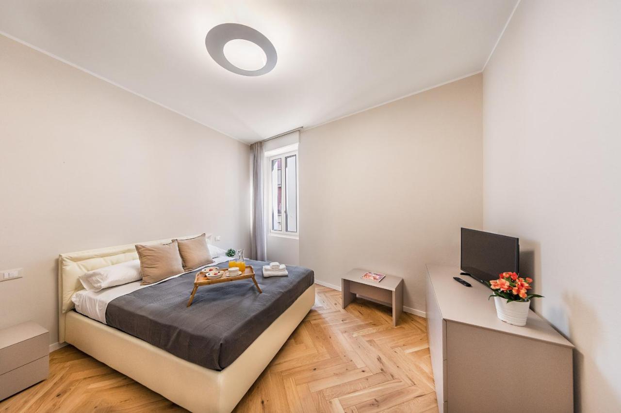 Il Lago Apartments By Wonderful Italy Salò Exteriör bild