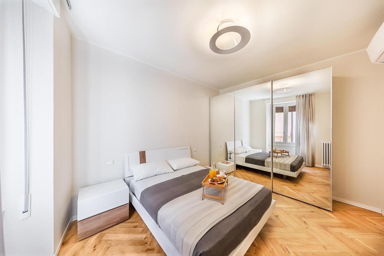 Il Lago Apartments By Wonderful Italy Salò Exteriör bild